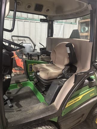Image of John Deere 1585 equipment image 3