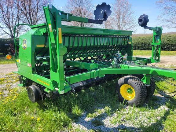 Main image John Deere 1590