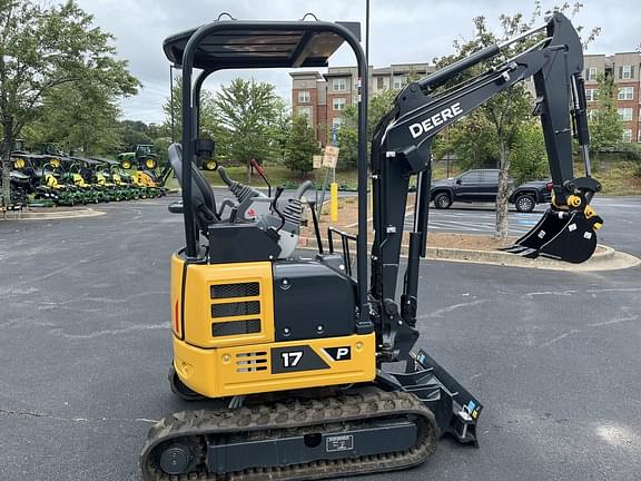 Image of John Deere 17P equipment image 2