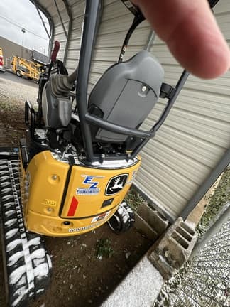 Image of John Deere 17P equipment image 2