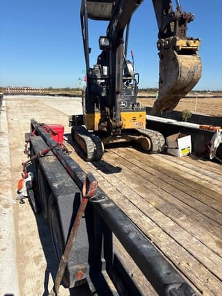 Image of John Deere 17P equipment image 1