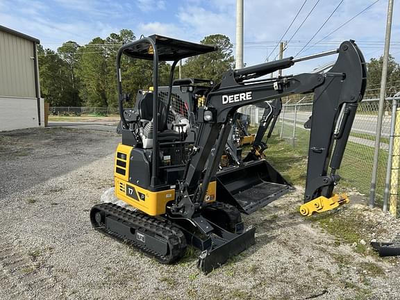 Image of John Deere 17P equipment image 1