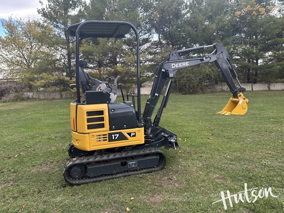 Image of John Deere 17P equipment image 1