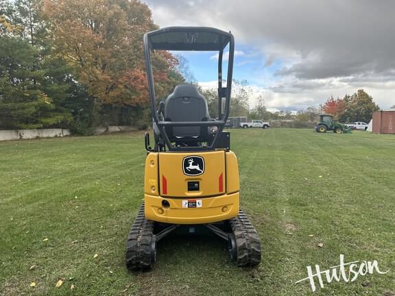 Image of John Deere 17P equipment image 4
