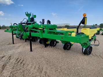 Main image John Deere 1705