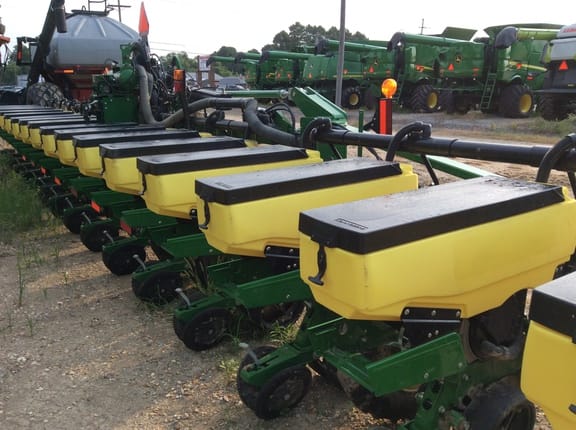 Main image John Deere 1725