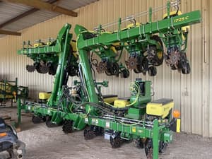 2024 John Deere 1725 Image