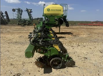 Main image John Deere 1725