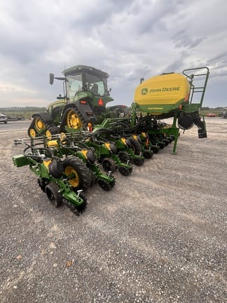 Main image John Deere 1725