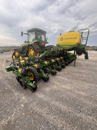 Main image John Deere 1725