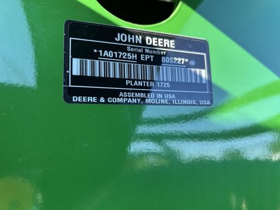 Image of John Deere 1725C equipment image 1