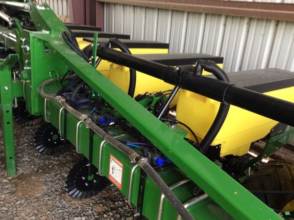 Main image John Deere 1725