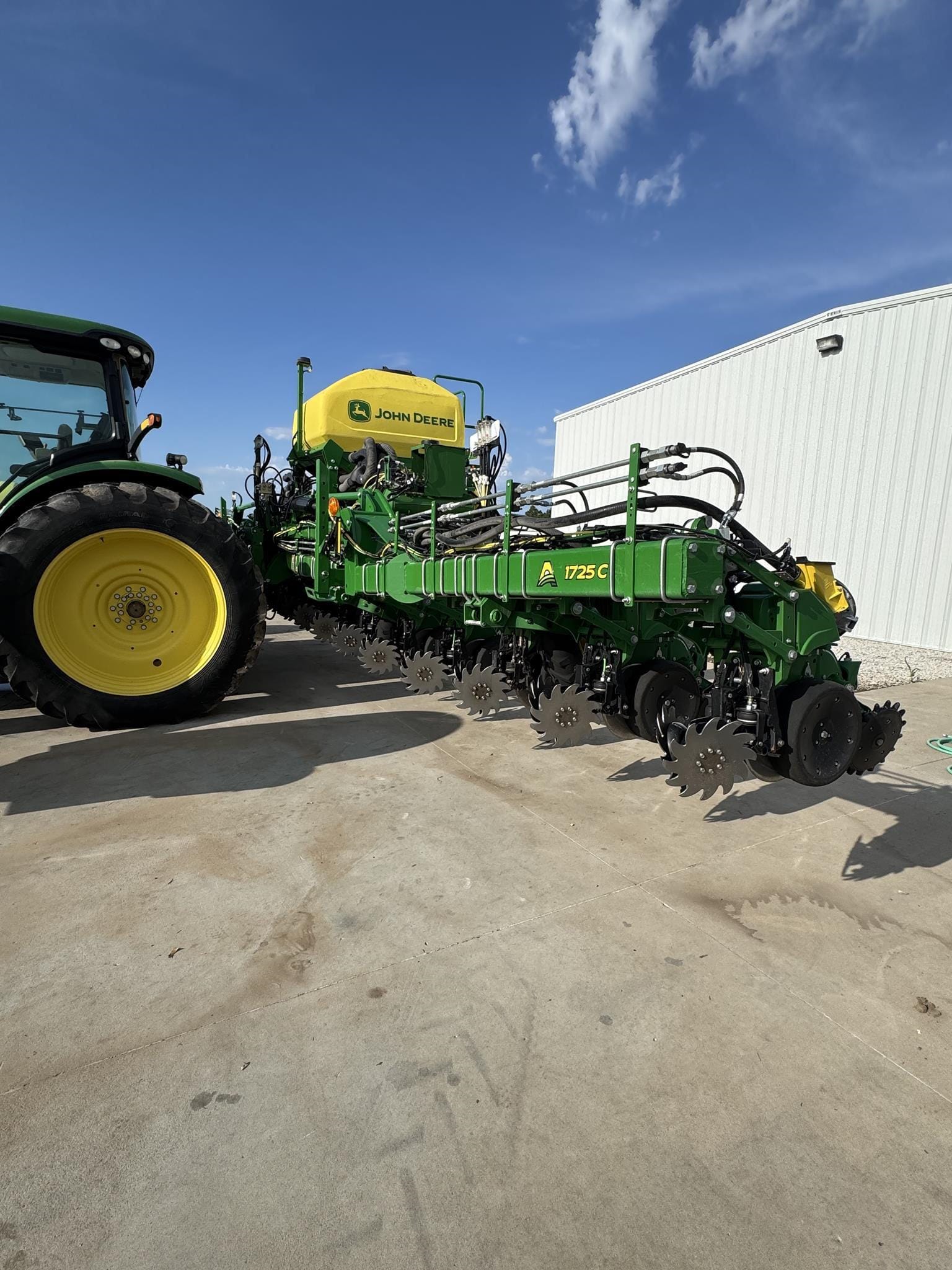 2024 John Deere 1725C Equipment Image0