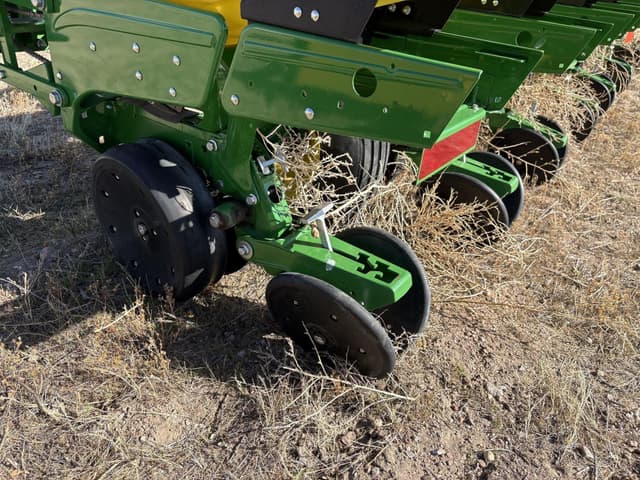 Image of John Deere 1755 equipment image 4