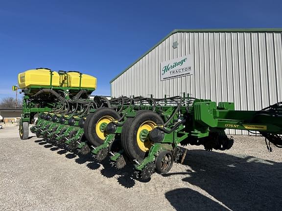 Image of John Deere 1775 equipment image 1