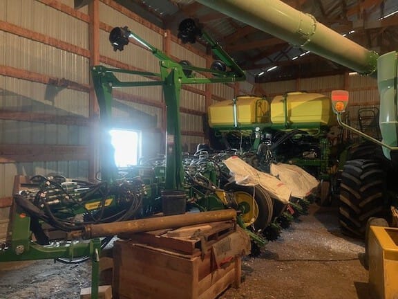 2024 John Deere 1775 Equipment Image0