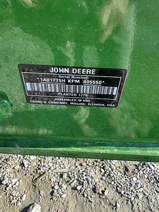 Image of John Deere 1775 equipment image 2