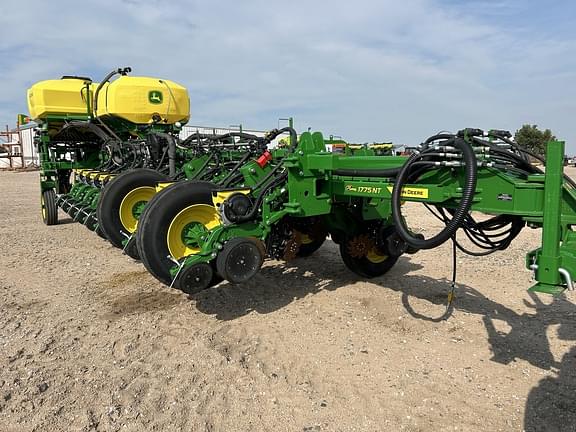 Image of John Deere 1775 Primary image