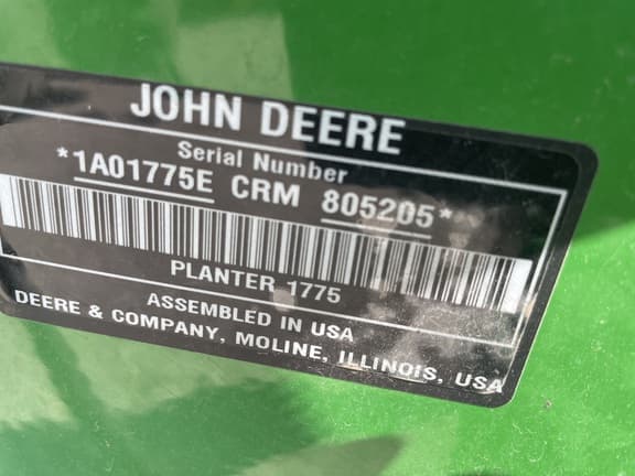 Image of John Deere 1775 equipment image 2