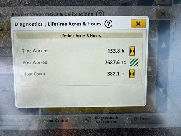 Image of John Deere 1775 equipment image 2