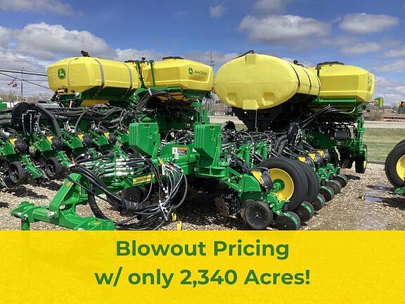Image of John Deere 1775 Primary image