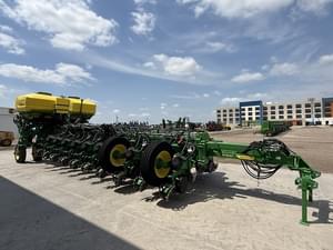 2024 John Deere 1775 Image