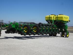 2024 John Deere 1775 Image