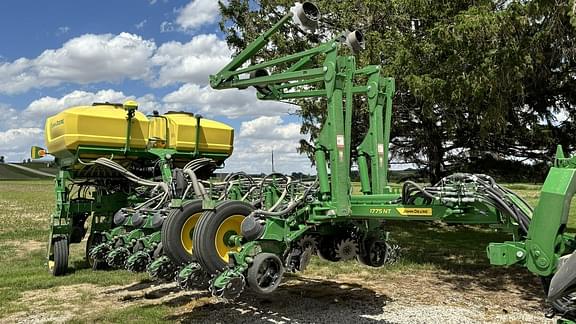 Image of John Deere 1775 equipment image 1