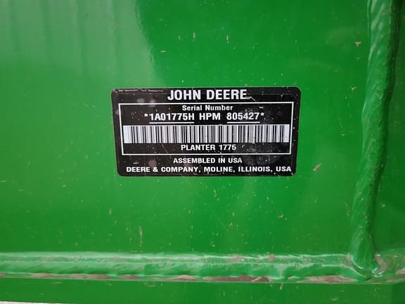 Image of John Deere 1775 equipment image 3