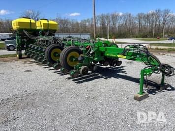 Main image John Deere 1775