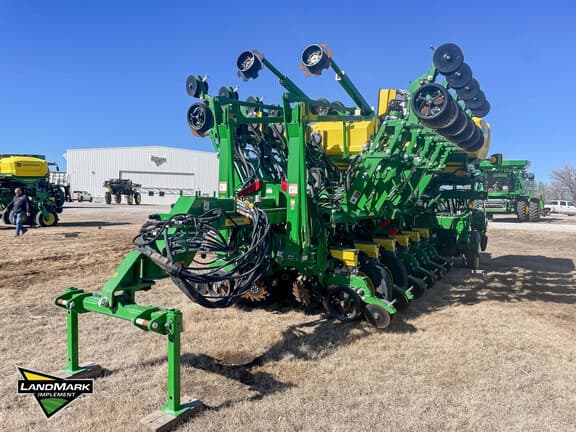 Image of John Deere 1795 Primary image
