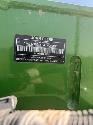 Image of John Deere 1795 equipment image 2
