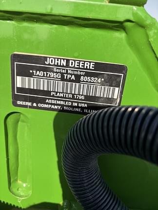 Image of John Deere 1795 equipment image 4