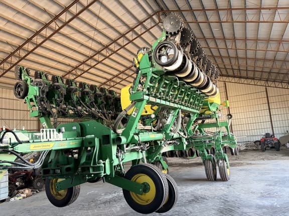 Image of John Deere 1795 Primary image