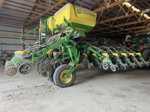 2024 John Deere 1795 Image