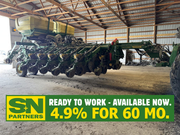 2024 John Deere 1795 Equipment Image0