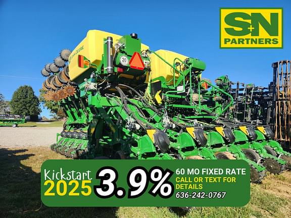 Image of John Deere 1795 Primary image