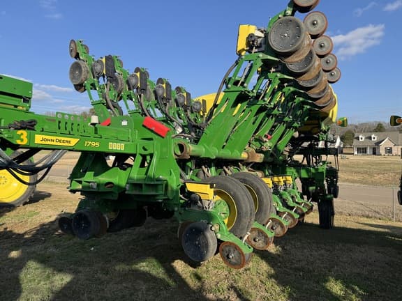 Image of John Deere 1795 Primary image