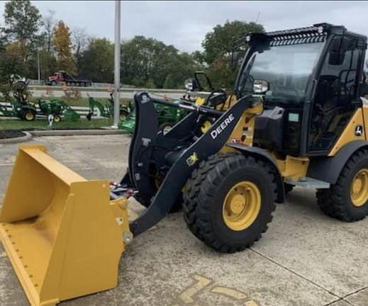 Image of John Deere 184G equipment image 2