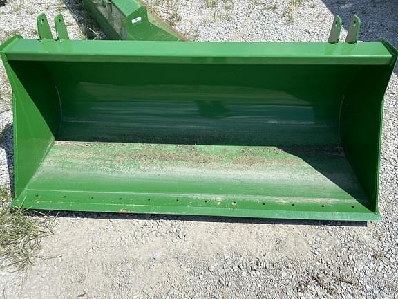 Image of John Deere Bucket Primary image