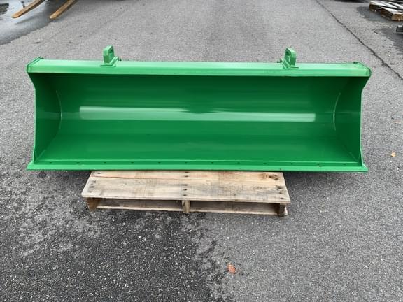 Image of John Deere Bucket Primary image