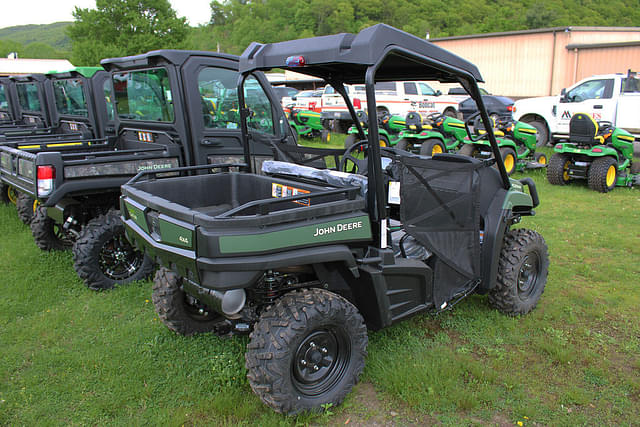 Image of John Deere XUV 590M equipment image 4