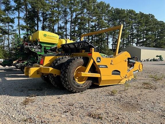 Image of John Deere 2010DE equipment image 1