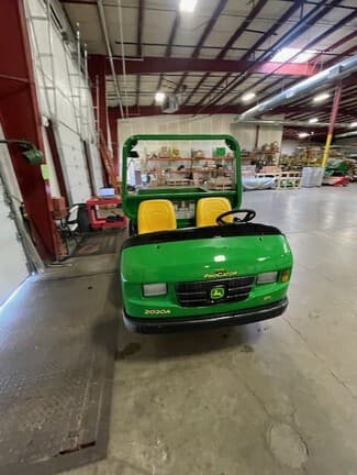 Image of John Deere Pro Gator 2020A equipment image 4