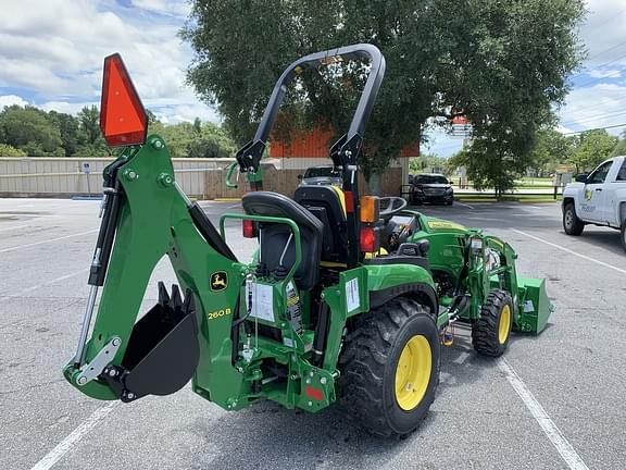 Image of John Deere 2025R equipment image 3