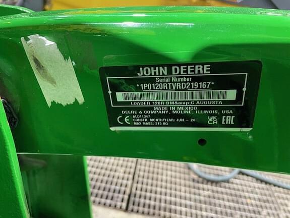 Image of John Deere 2025R equipment image 3