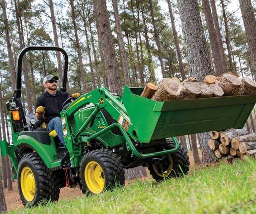 2024 John Deere 2025R Equipment Image0