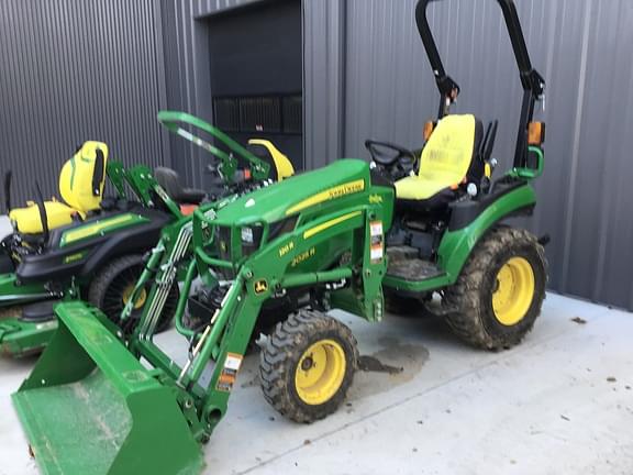 Image of John Deere 2025R Primary image