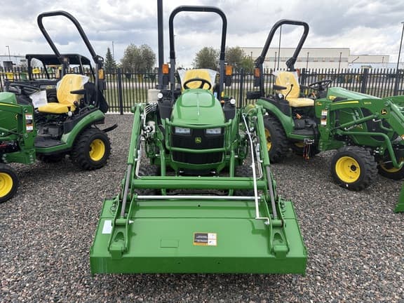 Image of John Deere 2025R equipment image 1