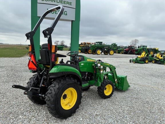 Image of John Deere 2025R equipment image 1